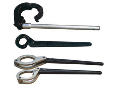 مفتاح الأنابيب